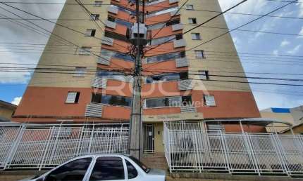 Venda de Apartamentos / Padrão na cidade de São Carlos