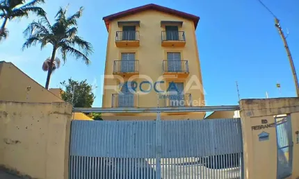 Venda de Apartamentos / Padrão na cidade de São Carlos