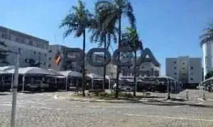 Apartamento padrão com 2 dormitórios no distrito industrial miguel abdelnur