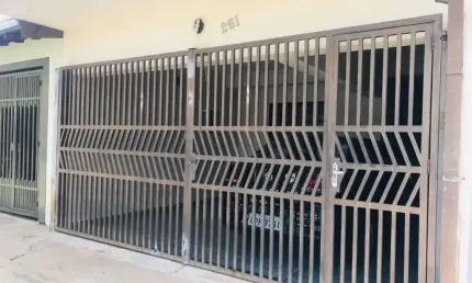 Casa com 2 quartos à venda na Rua Júlio Cassin Filho, 251, Parque Santa Felícia Jardim, São Carlos