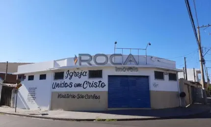 Oportunidade única! Barracão comercial à venda em Cidade Aracy, São Carlos.
