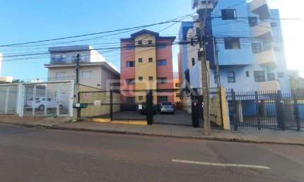 Apartamento Padrão à Venda e Locação no Centro de São Carlos