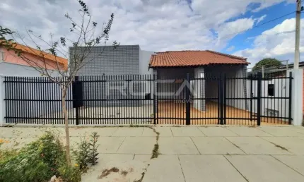 Casa de alto padrão com 4 dormitórios e 2 suítes no Parque Santa Marta, São Carlos