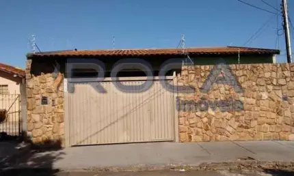 Casa padrão à venda no Jardim São Carlos 5, São Carlos