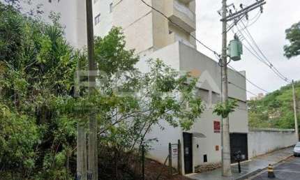 Apartamento à venda no Jardim Bethânia, São Carlos - 2 dormitórios, 1 suíte e garagem coberta!