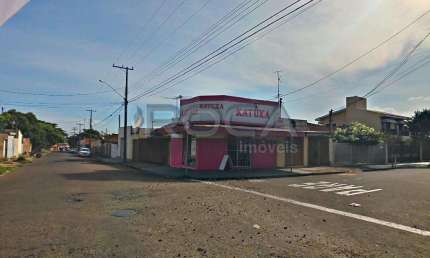 Imóvel de Padrão com 2 dormitórios na Vila Boa Vista, São Carlos