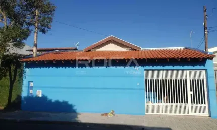 Casa padrão de 3 dormitórios à venda no Jardim São João Batista, São Carlos