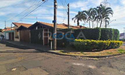 Casa de 4 dormitórios à venda no Jardim das Torres, São Carlos