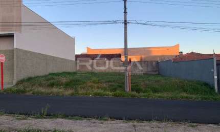Terreno à venda na Vila Izabel, São Carlos - Oportunidade única!