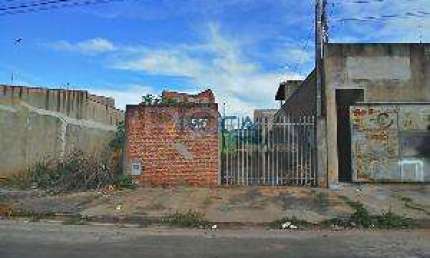 Casa com 1 quarto à venda na Rua Luiz Luchesi Filho, 160, Conjunto Habitacional Dom Constantino Amstalden, São Carlos