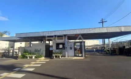 Apartamento Padrão de 2 dormitórios no Distrito Industrial Miguel Abdelnur, São Carlos
