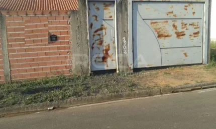 Casa com 2 quartos à venda na Rua Aginaldo Melo Nunes, 1302, Jardim Embaré, São Carlos