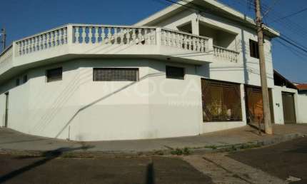 Casa de alto padrão à venda em Jardim Medeiros, São Carlos