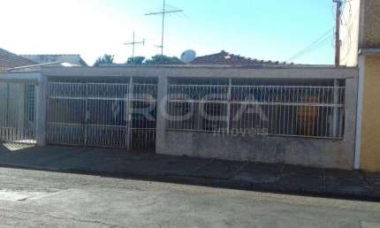 Casa com 3 quartos à venda na Rua Cidade de Milão, 639, Vila Prado, São Carlos