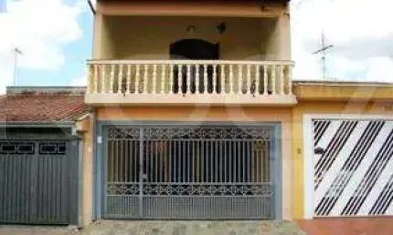 Casa Padrão à venda no Parque Santa Felícia Jardim em São Carlos