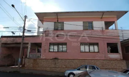 Casa de luxo à venda no CENTRO de São Carlos | 7 dormitórios, 3 suítes