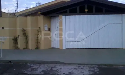 Casa de 3 dormitórios à venda no Jardim Beatriz, São Carlos