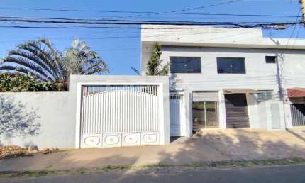Casa ampla e aconchegante para alugar no bairro Jardim de Cresci em São Carlos