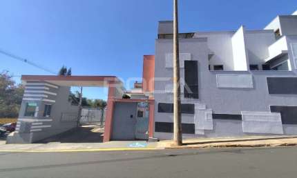 Casa à venda e locação no Condomínio Jardim São Carlos em São Carlos