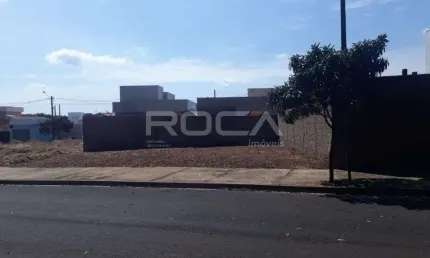 Terreno à venda na Rua Flávio Aparecido Gomes, 259, Parque dos Flamboyant, São Carlos