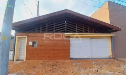 Casa padrão à venda em Centreville, São Carlos - 3 dormitórios, suíte, churrasqueira e quintal!