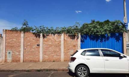 Locação de Terreno / Padrão na cidade de São Carlos