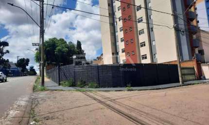 Locação de Terreno / Comercial na cidade de São Carlos