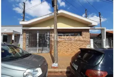 Casa com 3 quartos à venda na Rua Rui Barbosa, 357, Vila Monteiro (Gleba I), São Carlos