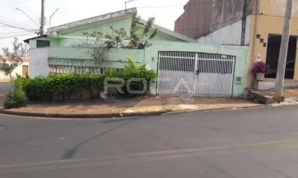 Casa Padrão à venda na Vila Boa Vista 1, São Carlos - Impecável!