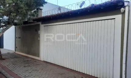 Casa Padrão de 3 dormitórios no Jardim Santa Paula, São Carlos