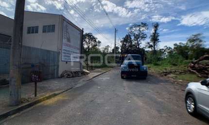 Terreno Comercial à venda no bairro Cidade Aracy em São Carlos