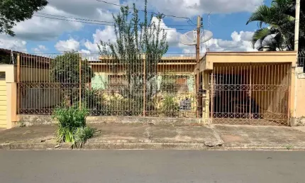 Casa com 3 quartos à venda na Rua Célio Barbosa da Silva, 314, Jardim Santa Paula, São Carlos