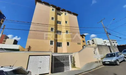 Venda de Apartamentos / Padrão na cidade de São Carlos