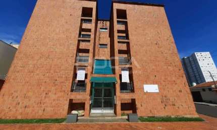 Aluguel de Apartamento Padrão de 1 Dormitório em Cidade Jardim, São Carlos