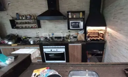 Maravilhosa casa à venda no bairro Moradas 1 em São Carlos!