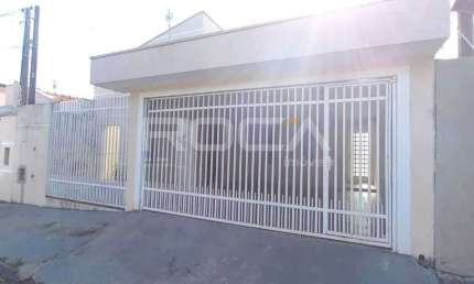 Casa à venda e locação no Jardim Ipanema, São Carlos: 3 dormitórios, suíte, garagem coberta!