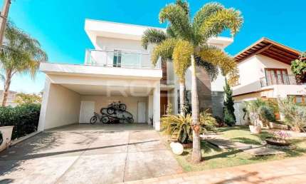 Venda de Casas / Sobrado Condomínio na cidade de São Carlos