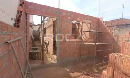 Casa à venda com 2 dormitórios na Vila Boa Vista, São Carlos