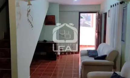 Oportunidade! Sobrado de 172m² com 5 dormitórios e 2 vagas de garagem para venda (R$ 399.000,00) ou