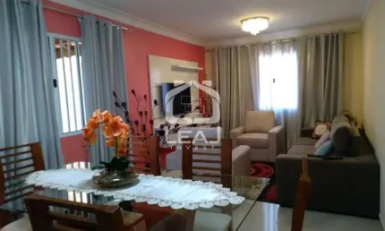 Sobrado de 125m² com 3 dormitórios e 2 vagas à venda, por R$ 550.000,00 Jardim Salete, Taboão da Se