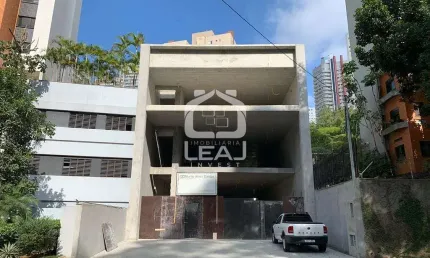 Prédio para Locação em Vila Andrade, 653m², 8 Salas, 6 Vagas de Garagem, R$ 53.000,00, São Paulo, S