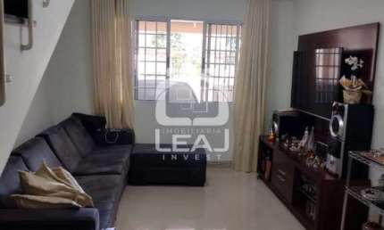 Sobrado em condominio fechado  de 125 m², com 2 dormitórios, 2 vagas de garagem, á venda por R$ 650