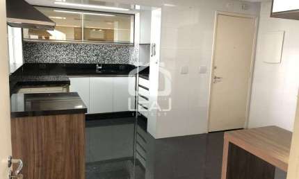 Linda Cobertura para venda no Morumbi/Vila Suzana, 244m², 3 dormitórios, 3 vagas, R$ 930.000,00, Sã