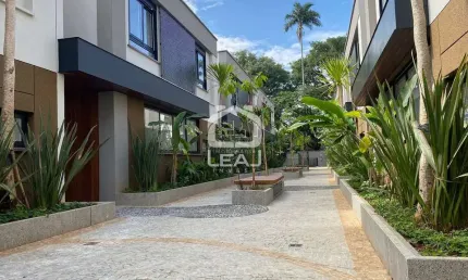Sobrado à venda, 5 dormitórios, 4 vagas - R$4.500.000,00 - Santo Amaro, São Paulo, SP