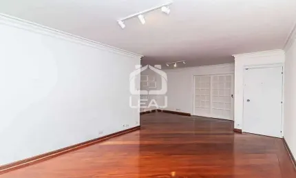 Lindo Apartamento à Venda em Vila Mariana, 137m², 3 Dormitórios, Sendo 1 Suíte, 1 Vaga, Lazer Clube