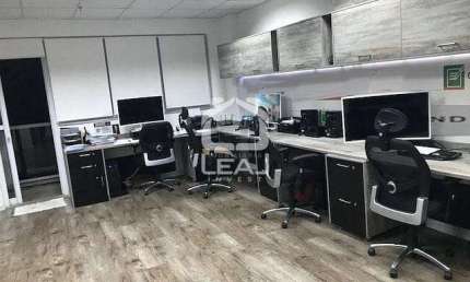 Conjunto Comercial Mobiliado à Venda, Vila Andrade, 42m², 3 Vagas de Garagem, R$ 350.000,00, São Pa