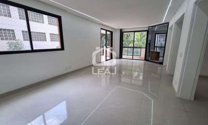Apartamento à venda, 150m², Vila Andrade, 2 dormitórios (1 suíte), 2 vagas - R$ 900.000,00 - São Pa