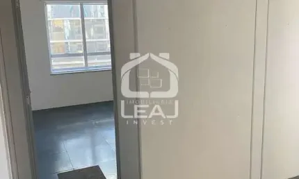 Sala comercial para locação, 45 m², 2 ambientes, copa, banheiro e 1 vaga por r$3.967,11 (pacote) -