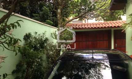 Casa à Venda no Campo Belo, 250m², 3 dormitórios, 5 Vagas Garagem, R$ 2.400.000,00, São Paulo, SP