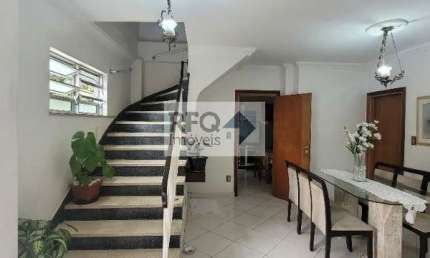 Um Lar Perfeito: Casa com 3 Suítes, 2 Vagas e 4 Banheiros em uma Área de 187m²!!